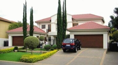 Einfamilienhaus zum Kauf 398.000 € 11 Zimmer 330 m² 1.000 m² Grundstück Pretoria 0081
