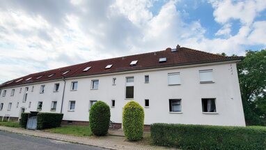 Wohnung zum Kauf 99.500 € 4 Zimmer 61,8 m² 1. Geschoss Zwenkau Zwenkau 04442