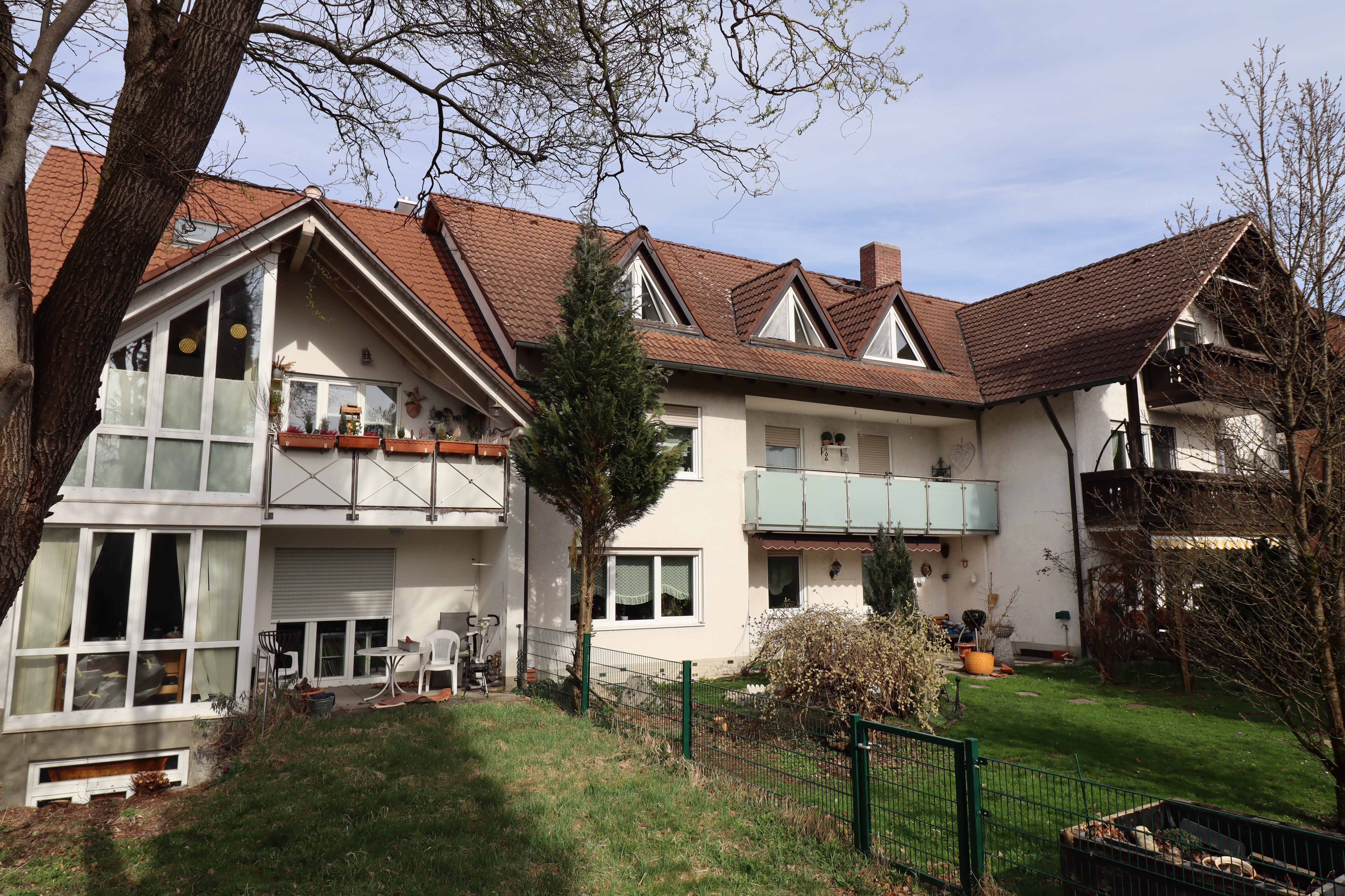 Mehrfamilienhaus zum Kauf 25 Zimmer 630 m²<br/>Wohnfläche 1.200 m²<br/>Grundstück Unterföhring 85774