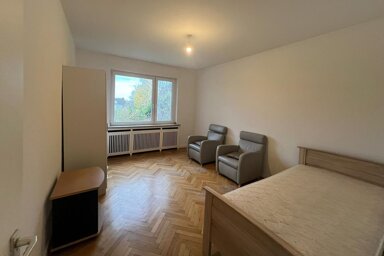 Wohnung zur Miete 290 € 1 Zimmer 27 m² Holsterhausen Essen 45147