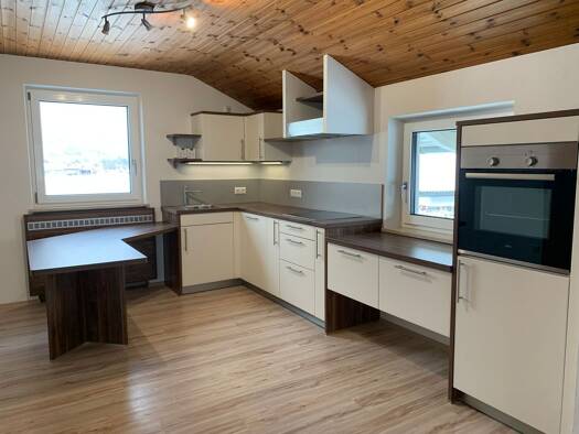 Wohnung zur Miete 1.400 € 4 Zimmer 106 m² Geschoss 1/2 frei ab sofort Mauthausen Piding 83451