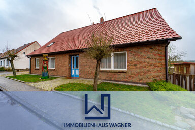 Haus zum Kauf 439.000 € 6 Zimmer 240 m² 930 m² Grundstück Klein Trebbow Neustrelitz 17235