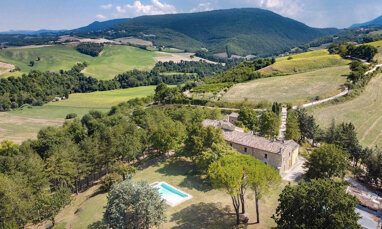 Bauernhaus zum Kauf 1.300.000 € 24 Zimmer 609 m² 10.500 m² Grundstück Panoramablick Pergola 61045