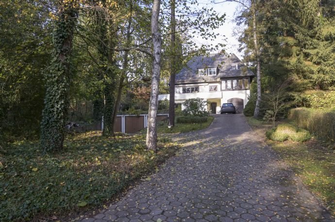 Villa zum Kauf 999.999 € 10 Zimmer 260 m²<br/>Wohnfläche 2.262 m²<br/>Grundstück Hausbruch Hamburg 21149