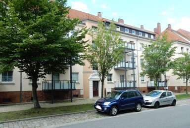 Wohnung zur Miete 370 € 3 Zimmer 61,3 m² 2. Geschoss frei ab 16.02.2025 Gerhart-Hauptmann-Straße 8 Am Bahnhof Hoyerswerda 02977