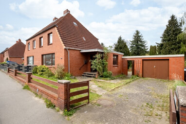 Doppelhaushälfte zum Kauf 135.000 € 3 Zimmer 89 m² 989 m² Grundstück Niendorferstraße 128 Alt Moisling / Genin Lübeck 23560