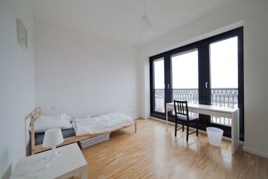 Wohnung zur Miete Wohnen auf Zeit 874 € 8 Zimmer 15 m² frei ab 05.08.2024 Erika-Mann-Straße 17 St. Vinzenz München 80636