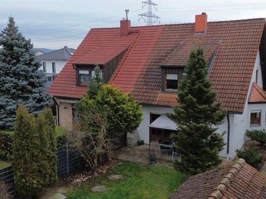 Doppelhaushälfte zum Kauf 498.000 € 4 Zimmer 117 m² 462 m² Grundstück Thurn Heroldsbach 91336