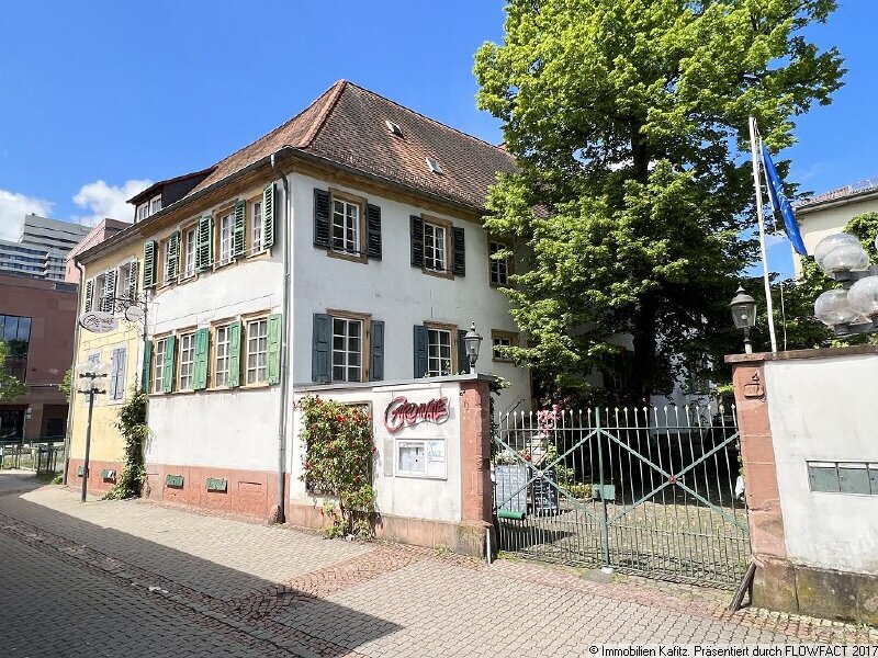 Haus zum Kauf 882.000 € 7 Zimmer 188 m²<br/>Wohnfläche 557 m²<br/>Grundstück Westlich der Ottostr. Kaiserslautern 67657