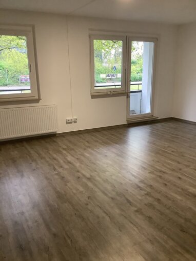Wohnung zur Miete 266,70 € 1 Zimmer 38,1 m² Walther Rathenau-Straße 43 Nordfront Magdeburg 39106
