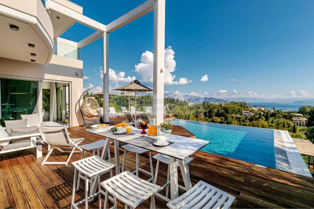 Villa zum Kauf 1.700.000 € 5 Zimmer 400 m²<br/>Wohnfläche 1.800 m²<br/>Grundstück Korfu 49100
