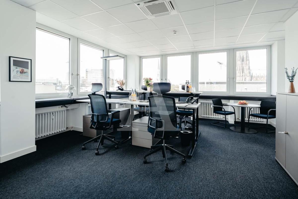 Büro-/Praxisfläche zur Miete 28 € 202 m²<br/>Bürofläche ab 202 m²<br/>Teilbarkeit Altstadt - Nord Köln 50667