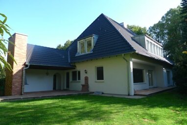 Villa zur Miete 2.850 € 7 Zimmer 200 m² 900 m² Grundstück Dambach - Westvorstadt Fürth 90768