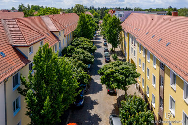 Wohnung zur Miete 651 € 4 Zimmer 93 m² 1. Geschoss Rudolf-Wolf-Straße 13 Helmholtzstraße Magdeburg 39112