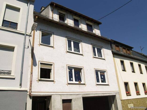 Mehrfamilienhaus zum Kauf 225.000 € 7 Zimmer 179 m² 112 m² Grundstück Lorch 65391