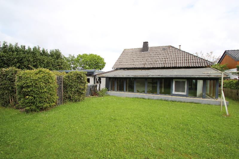 Bauernhaus zum Kauf 290.000 € 6 Zimmer 144 m²<br/>Wohnfläche 888 m²<br/>Grundstück Bronsfeld Schleiden 53937