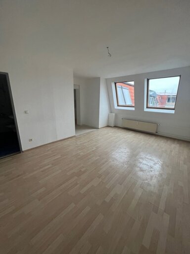 Wohnung zur Miete 407 € 2 Zimmer 51,3 m² 5. Geschoss frei ab 09.02.2025 Berliner Str. 23 Friedrichstadt (Klinikum) Dresden 01067