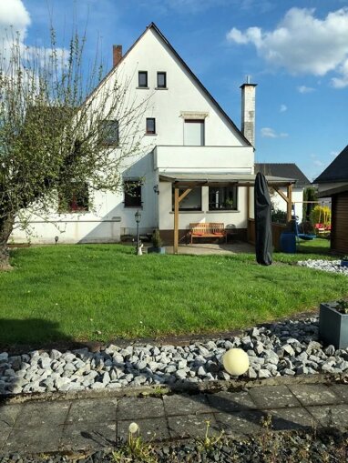 Einfamilienhaus zum Kauf 310.000 € 6 Zimmer 160 m² 729 m² Grundstück Weilburg Weilburg 35781