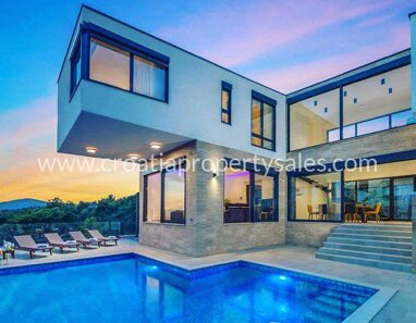 Villa zum Kauf 2.400.000 € 4 Zimmer 240 m² 566 m² Grundstück Trogir/Ciovo 21220
