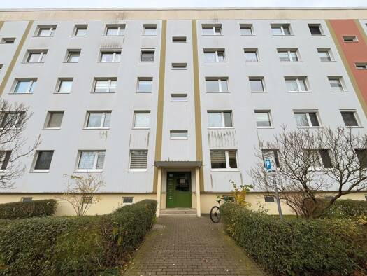 Wohnung zur Miete 370 € 3 Zimmer 68,9 m² 2. Geschoss Karl-Matthes-Str. 10 Lusan Gera / Lusan 07549
