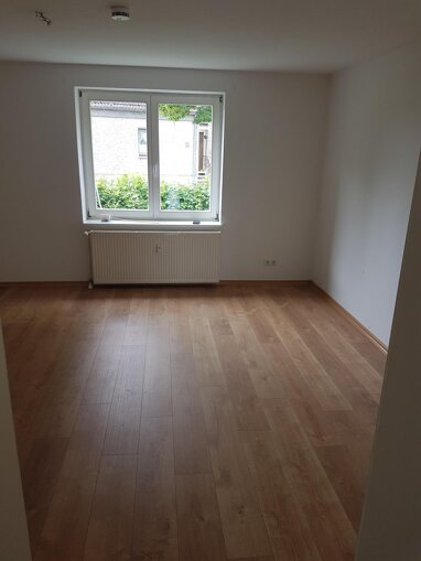 Wohnung zur Miete 348 € 3 Zimmer 58 m² 1. Geschoss Dammstraße 5 Garz Garz/Rügen 18574