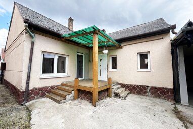 Einfamilienhaus zum Kauf Provisionsfrei 90.000 € 3 Zimmer 85 m² 419 m² Grundstück Kaposvár