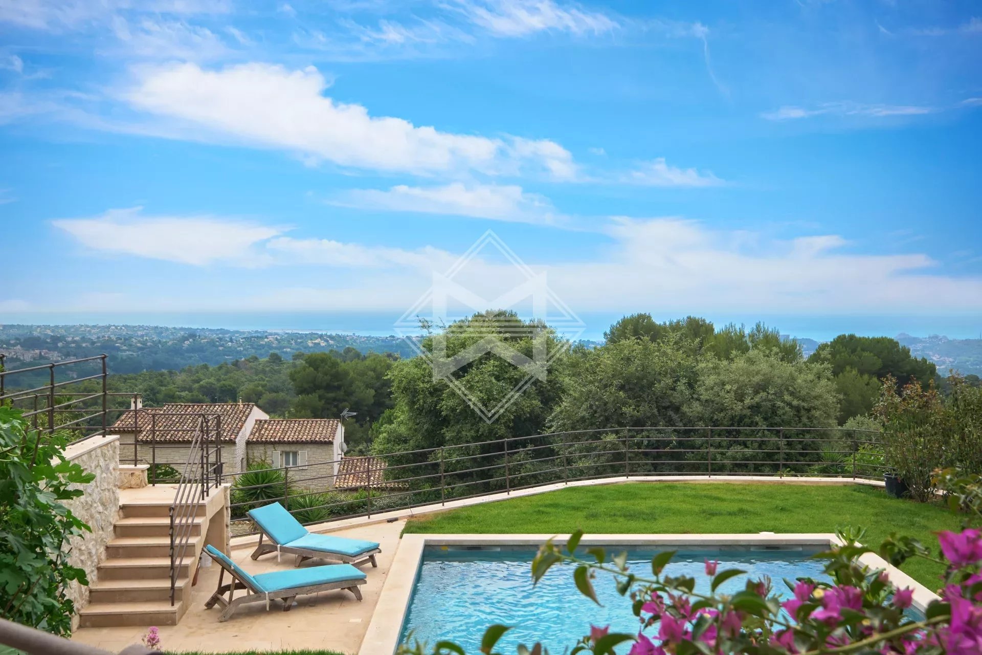 Villa zum Kauf provisionsfrei 3.950.000 € 7 Zimmer 300 m²<br/>Wohnfläche 2.180 m²<br/>Grundstück Saint-Paul-de-Vence 06480