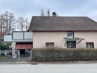 Einfamilienhaus zum Kauf 119.000 € 4 Zimmer 100 m² 708 m² Grundstück Schmiedorf Roßbach 94439