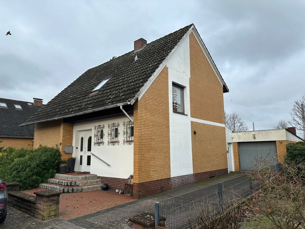 Einfamilienhaus zum Kauf 219.000 € 4 Zimmer 114,7 m²<br/>Wohnfläche 799 m²<br/>Grundstück Osterbinde Bassum 27211
