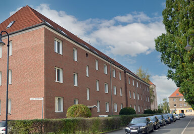 Wohnung zur Miete 413 € 2 Zimmer 48,6 m² 1. Geschoss Ferdinand-Lassalle-Straße 2 Taucha Taucha 04425