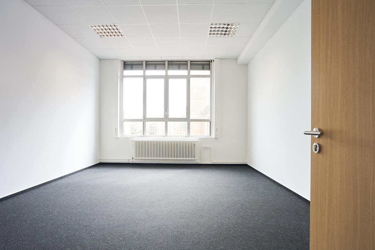 Bürofläche zur Miete 439 € 26,3 m²<br/>Bürofläche Carl-Reuther-Straße 1 Waldhof - Mitte Mannheim 68305