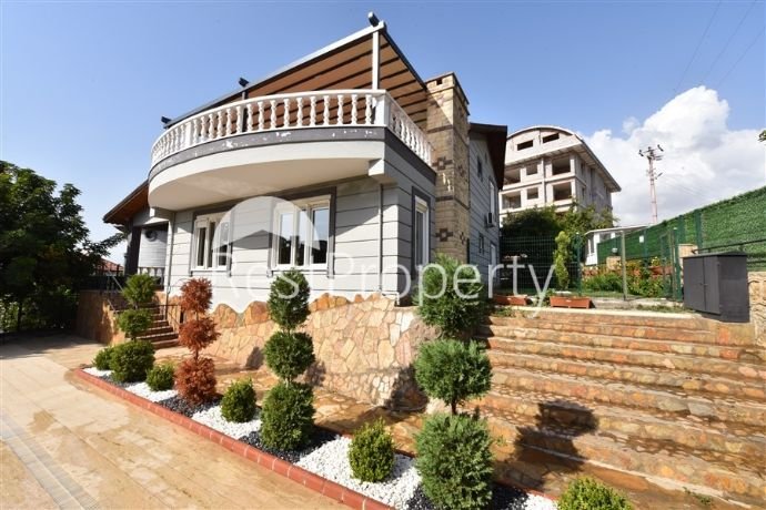 Villa zum Kauf Provisionsfrei 550.000 € 4 Zimmer 250 m²<br/>Wohnfläche Ab sofort<br/>Verfügbarkeit Kargicak Alanya