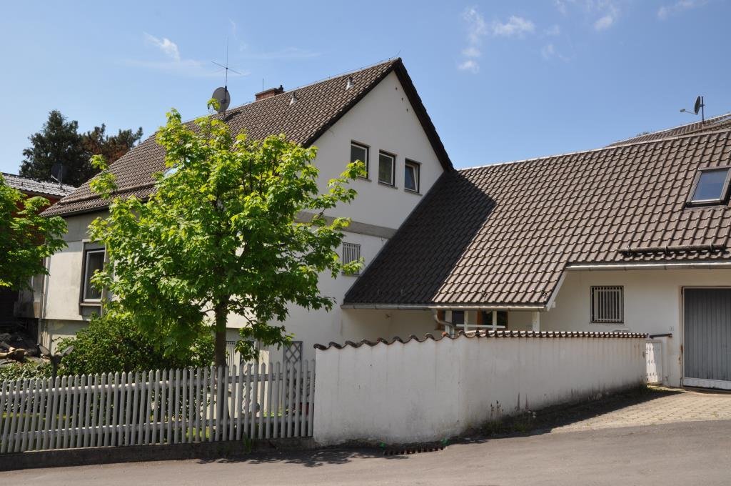 Einfamilienhaus zum Kauf 1.499.000 € 7 Zimmer 210 m²<br/>Wohnfläche 750 m²<br/>Grundstück ab sofort<br/>Verfügbarkeit Aufkirchen Berg 82335