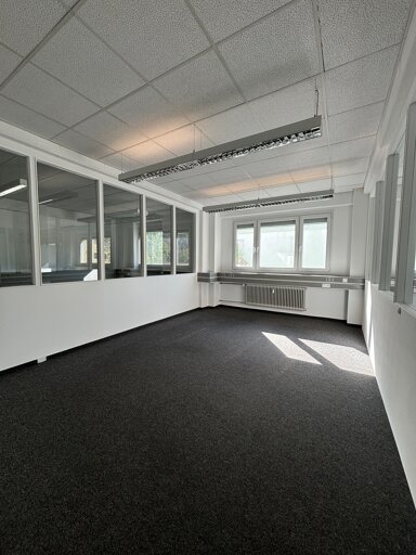 Büro-/Praxisfläche zur Miete 2.000 € 6 Zimmer 172 m² Bürofläche Am Riesenfeld München 80809