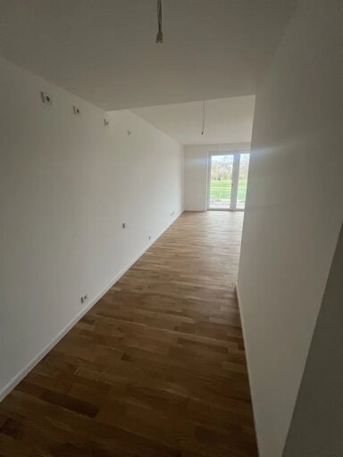 Wohnung zur Miete 700 € 4 Zimmer 98 m² frei ab sofort Eichamtstraße 14 Neustadt Brandenburg an der Havel 14776