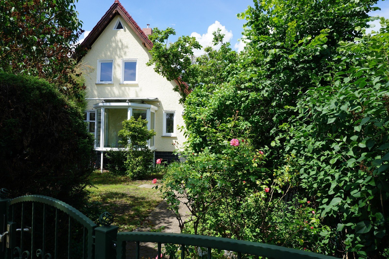 Einfamilienhaus zum Kauf Provisionsfrei 650.000 € 3 Zimmer 97 m²<br/>Wohnfläche 715 m²<br/>Grundstück Köpenick Berlin 12555
