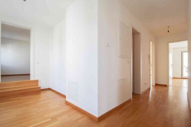 Wohnung zur Miete 700 € 4 Zimmer 74 m² frei ab sofort Sebastianstrasse Altstadt - Nordost Ingolstadt 85049