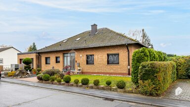 Einfamilienhaus zum Kauf 649.000 € 13 Zimmer 330 m² 1.255 m² Grundstück Rechtenbach Hüttenberg 35625