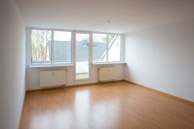 Wohnung zur Miete 450 € 2 Zimmer 67,4 m² 1. Geschoss Ottendorfer Straße 1c Grünberg Ottendorf-Okrilla 01458