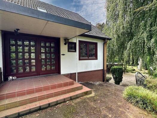 Einfamilienhaus zum Kauf 899.000 € 6,5 Zimmer 273 m² 1.983 m² Grundstück frei ab sofort Lemsahl-Mellingstedt Hamburg 22397