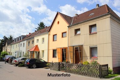 Reihenmittelhaus zum Kauf Zwangsversteigerung 83.000 € 1 Zimmer 131 m² 220 m² Grundstück Kamenz Kamenz 01917