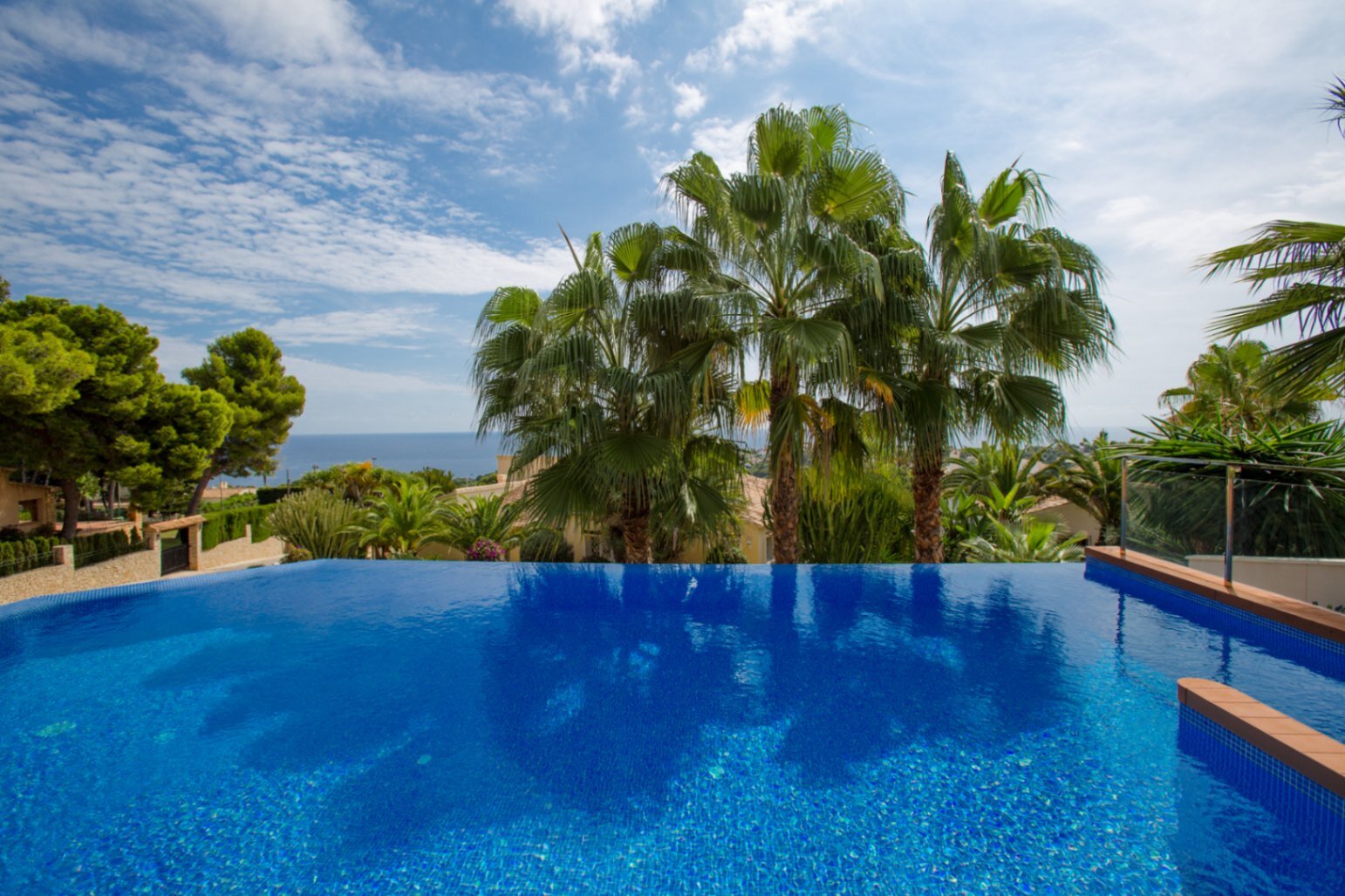 Villa zum Kauf 2.180.000 € 6 Zimmer 559 m²<br/>Wohnfläche 1.132 m²<br/>Grundstück Moraira 03724