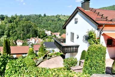 Haus zum Kauf 578.000 € 8 Zimmer 184,6 m² 747 m² Grundstück Wildberg Wildberg 72218