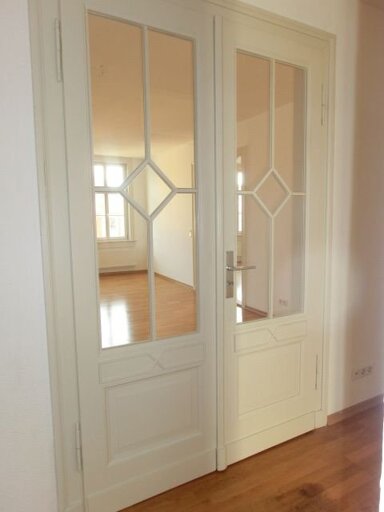 Wohnung zur Miete 842 € 3 Zimmer 115 m² 1. Geschoss frei ab 01.01.2025 Hauptmarkt 44 Mitte Gotha 99867