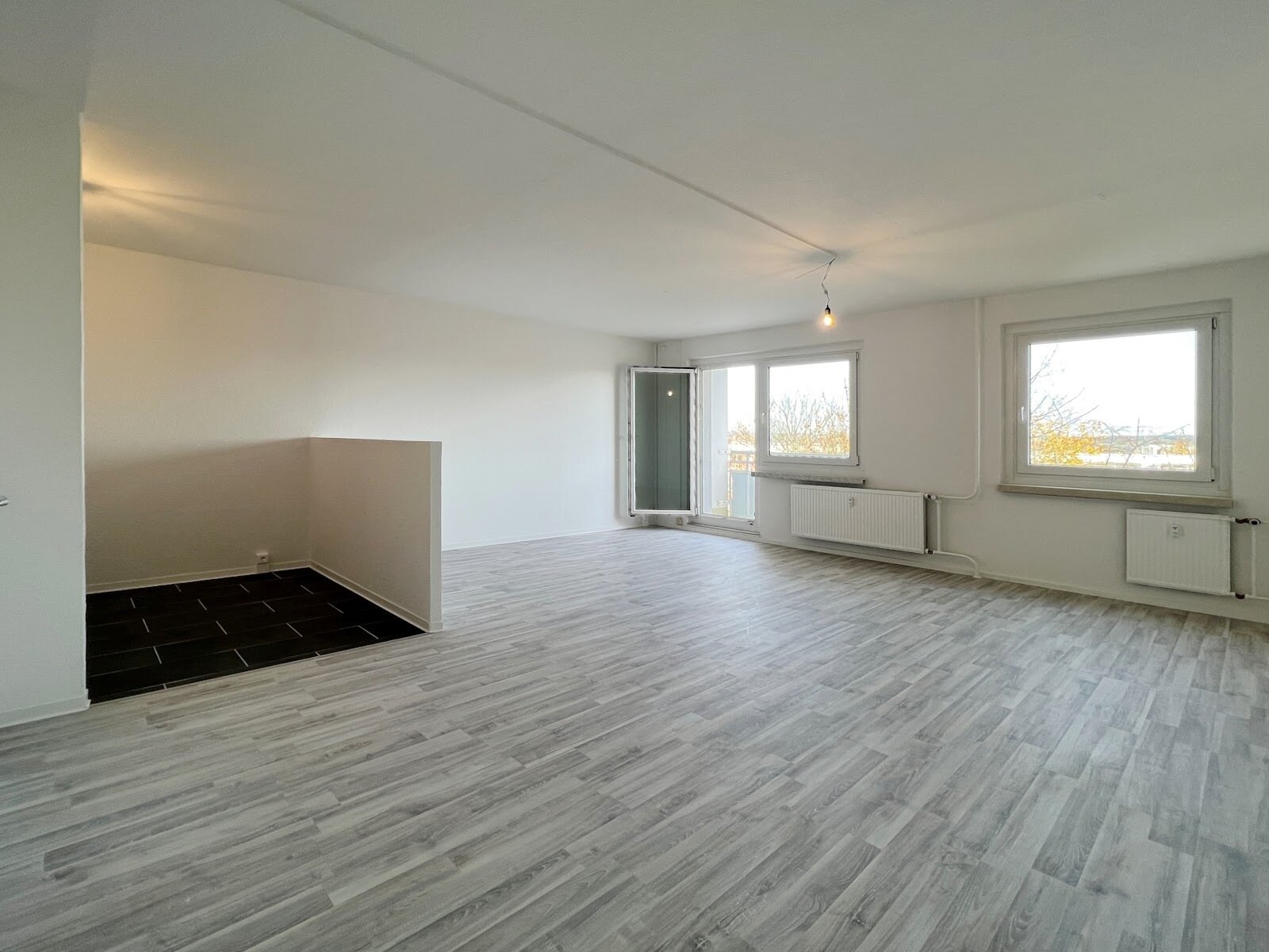 Wohnung zur Miete 340 € 3 Zimmer 69,3 m²<br/>Wohnfläche 4. Stock<br/>Geschoss Albert-Köhler-Straße 13 Morgenleite 631 Chemnitz 09122