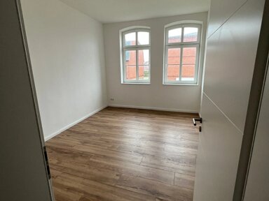 Wohnung zur Miete 378 € 3 Zimmer 63 m² 1. Geschoss frei ab sofort Alt Fermersleben 7 Fermersleben Magdeburg 39122