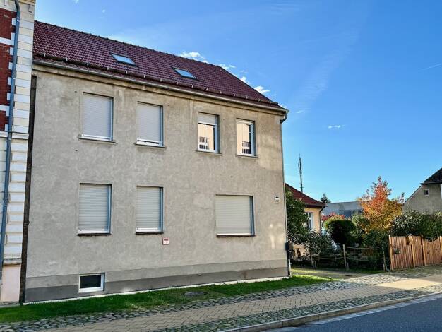 Mehrfamilienhaus zum Kauf 350.000 € 6 Zimmer 140 m² 1.123 m² Grundstück Kremmen 16766