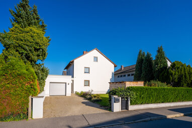 Einfamilienhaus zum Kauf 579.000 € 6 Zimmer 180 m² 680 m² Grundstück Planungsbezirk 128 Straubing 94315