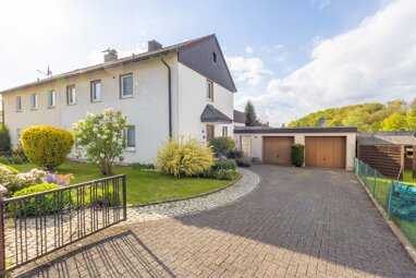Mehrfamilienhaus zum Kauf 194.000 € 5 Zimmer 127,8 m² 673 m² Grundstück Lahrfeld Menden 58706