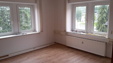 Wohnung zur Miete 393 € 4 Zimmer 80 m² 2. Geschoss frei ab sofort Helbersdorfer Straße Helbersdorf 611 Chemnitz 09120